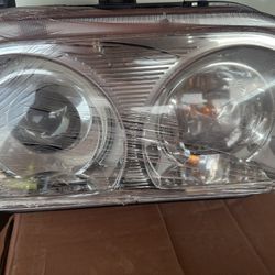 2014 Dodge Challenger Head Lights