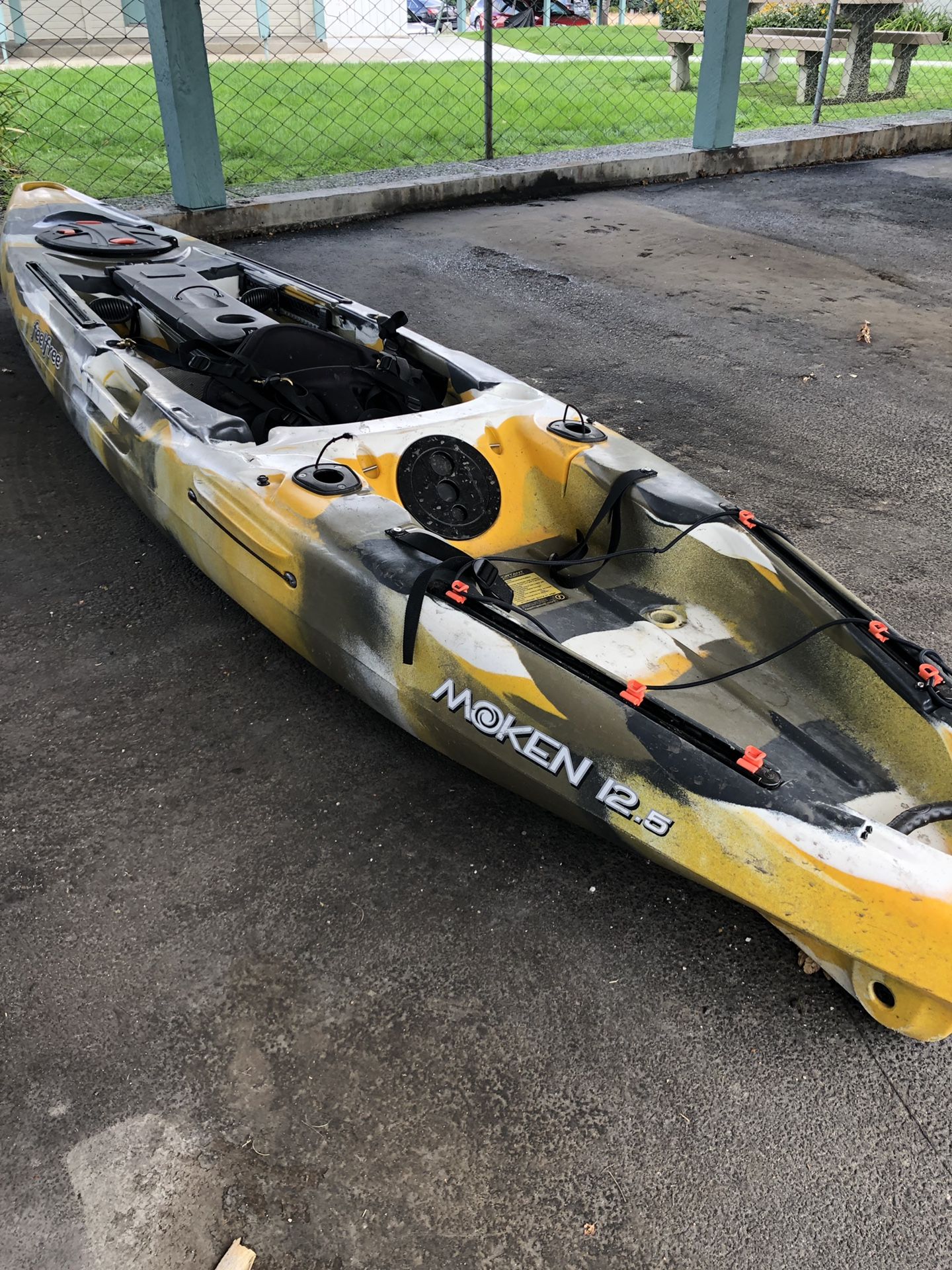 FeelFree Moken 12.5 fishing kayak