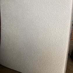 SEALY Posturepedic King Mattress