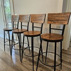 4 Bar Stools Wood 