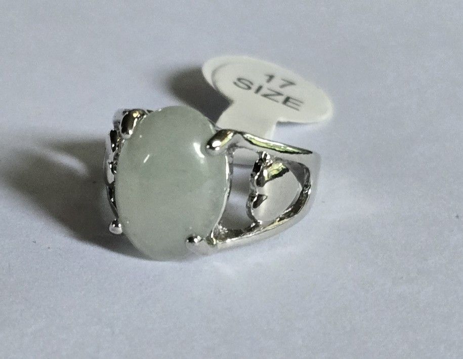 MOONSTONE QUALITY TITANIUM SILVER NEW SIZE 7 POLISHED CABECHON FASHIONISTA RING