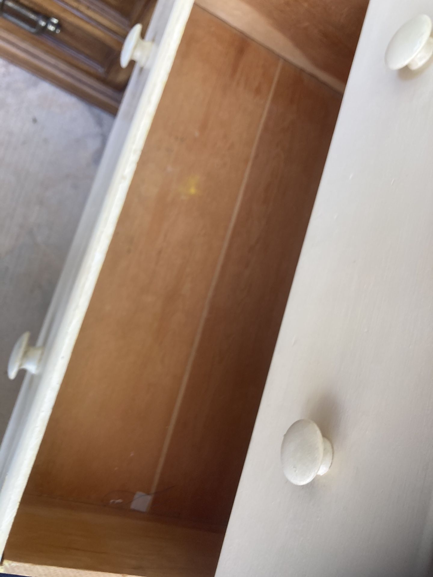 White Wooden chest