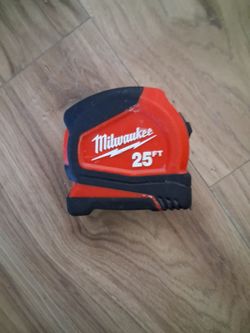 Miwaukee 25" tape measure