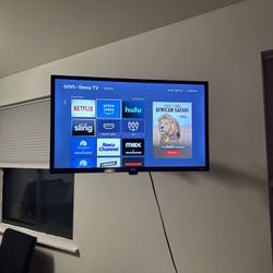 Onn Roku Tv And Swivel Full Motion Mount 