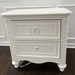 Used- White Nightstand 