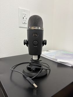 Logitech Yeti USB Condenser Microphone