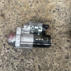 2011 GMC Sierra Starter 