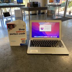 11” MacBook Air 2.2GHz i7 - Super Low Price! 