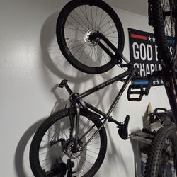Specialized Mountain Bike