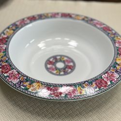 Beautiful Vintage Elizabeth Arden  Large Porcelain Floral Serving Bowl  