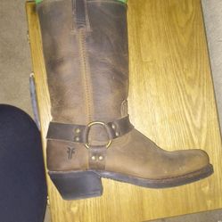 woman's  Frye Harness boots