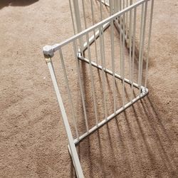 10 Feet Baby Gate Fencing With Gate