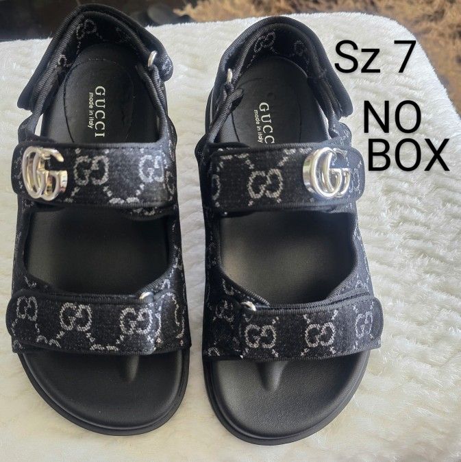 Women's sandals