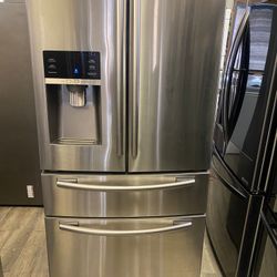 Come Take A Look 👀 