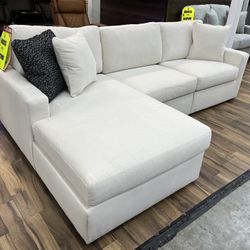 Linen Modular Sectional