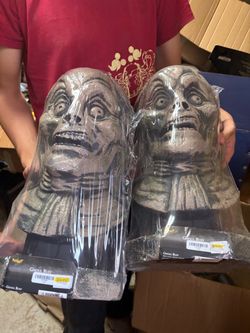 Halloween decor