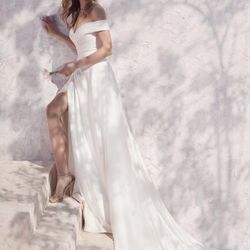 Brand New Wedding Dress 