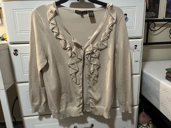Linda Matthew’s Women Blouse