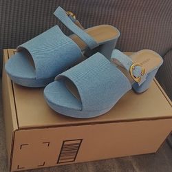 Aerosoles Woman's Cosmic Heeled Sandal Size 9.5