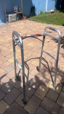 Folding Walker with Front Wheels