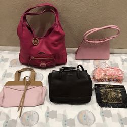 Purses/totes 