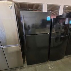 Ref rigerator Whirl pool Ask for INS TALL Top Bottom