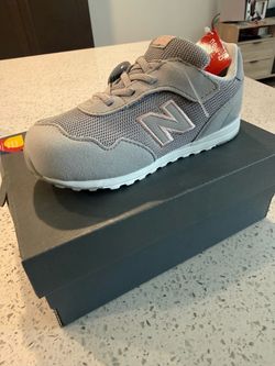 Kids New Balance Shoes (Brand New)