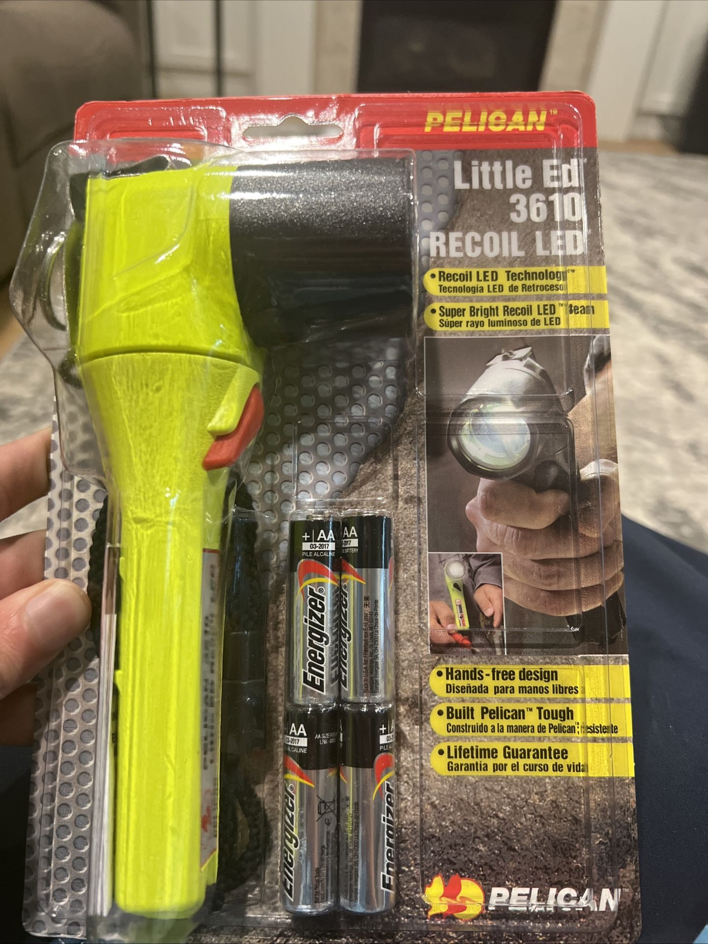 Pelican Little Ed 3610 LED Flashlight - 72 Lumens, comes with Batteries