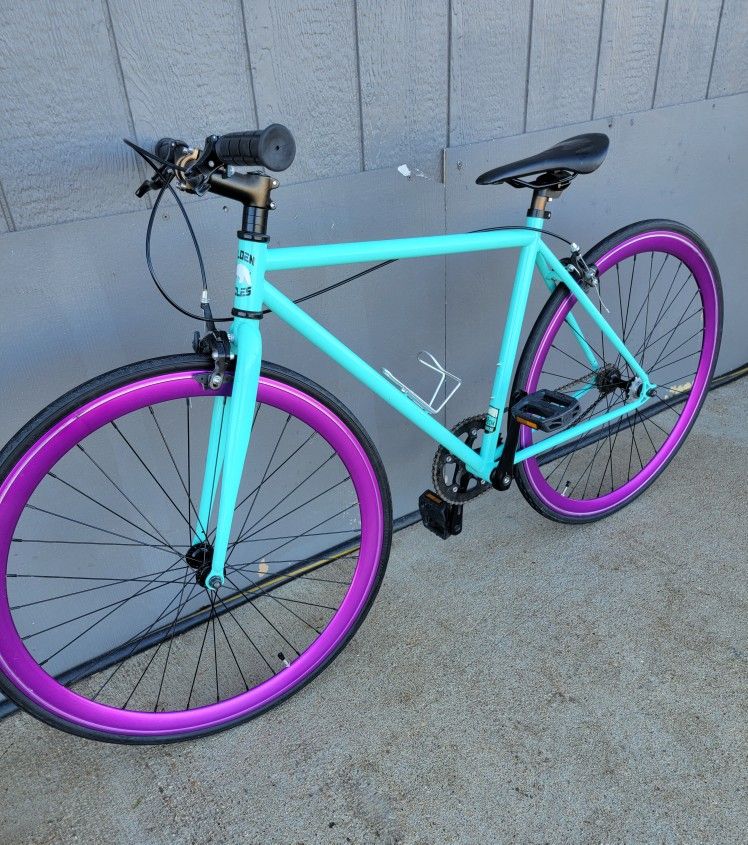 Fixed Bike Golden Cycles
