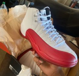 Jordan 12s Size 11 Men