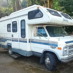 1988 Itasca 24ft