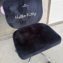 Hello Kitty Vanity Chair 