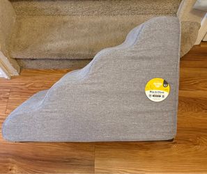 Foam Pet Stairs Rise & Climb up to 55 lbs NWT