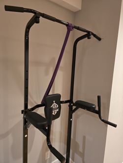 Pull Up Bar Tower - Workout Dip Station