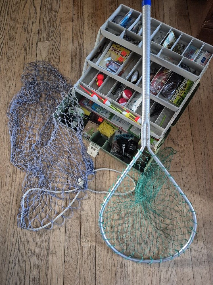 Tackle Box With 2 REELS ,Lures, Bobbers ,Hooks Etc.