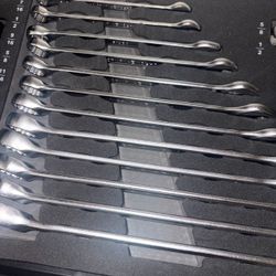 SAE Combination Wrench Set in Foam Tray
