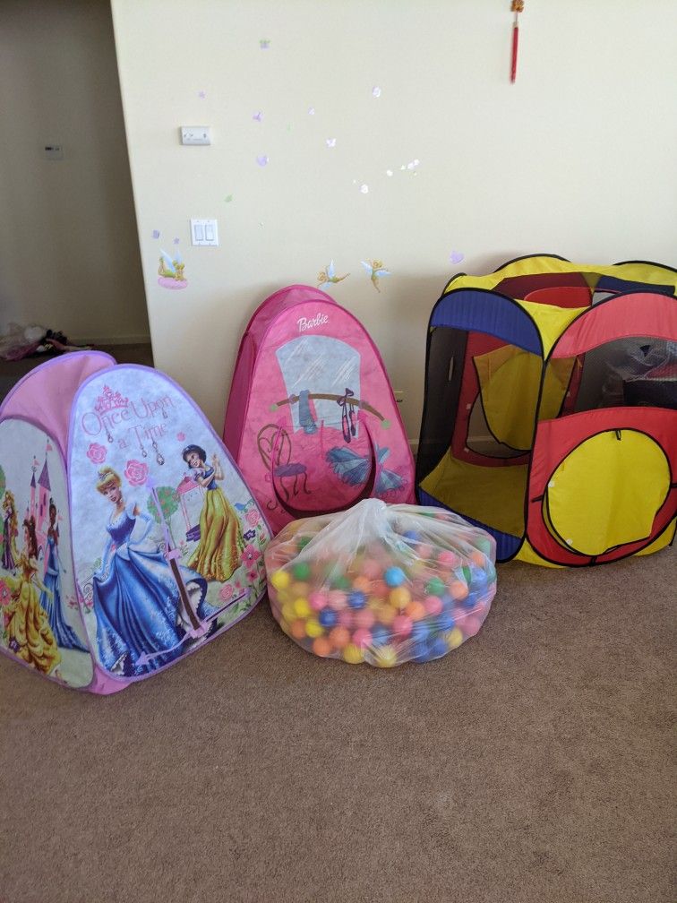 Tent With One Bag Ball