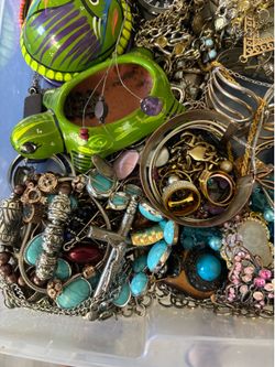 Box full of costume jewelry all for $40
