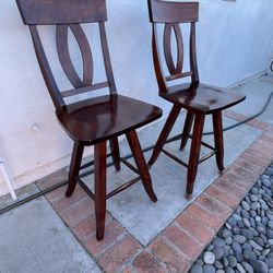 Oak Counter Height Swivel Stools 