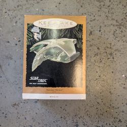 Hallmark Keepsake Ornament Stark Trek Romulan Warbird Light