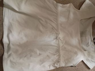 White and a gray top,white one babydoll top,the gray one lace top