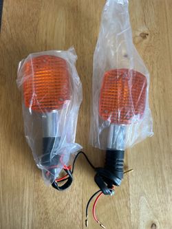 2Pcs 12V Motorcycle Turn Signals Blinker Light Aftermarket Replacement Accessory Fit for Honda Shado