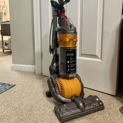Refurbished DYSON Dc24 Upright All-Floors Lightweight