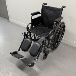 16 x 16” PROBASICS wheelchair Very good condition