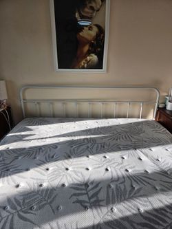 King size posturpedic mattress with frame