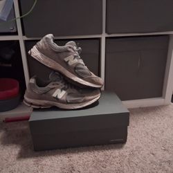 Mens 2002r New Balance 