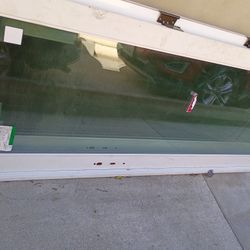 Sierra Pacific Tempered Glass Doors