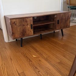 MCM TV Stand/Console Table