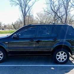 2000 Mercedes-Benz M-Class