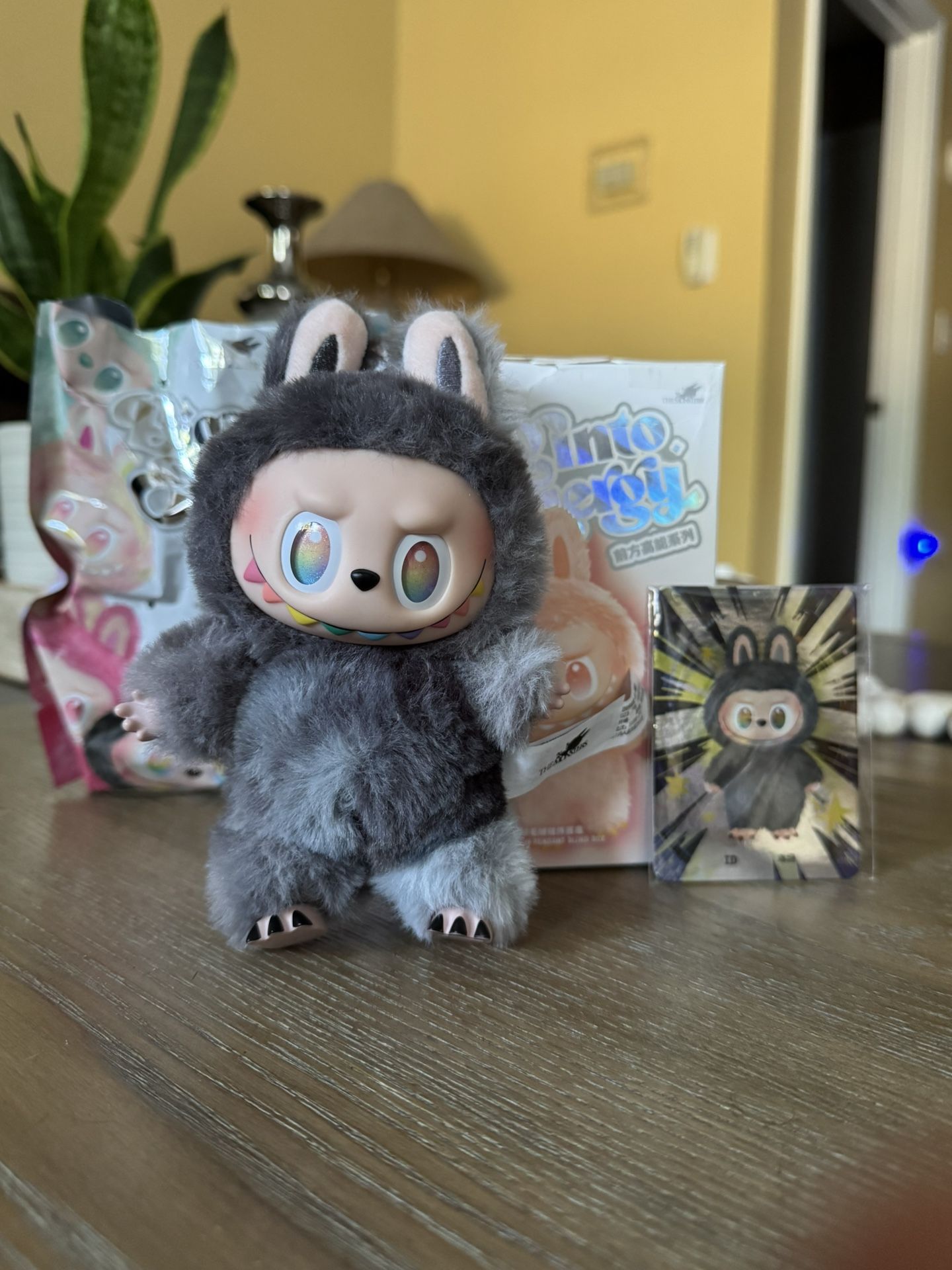 THE MONSTERS Big into Energy Series - Vinyl Plush Pendant Blind Box (SECRET ID) 🩷❤️🧡💛💚🩵💜🖤
